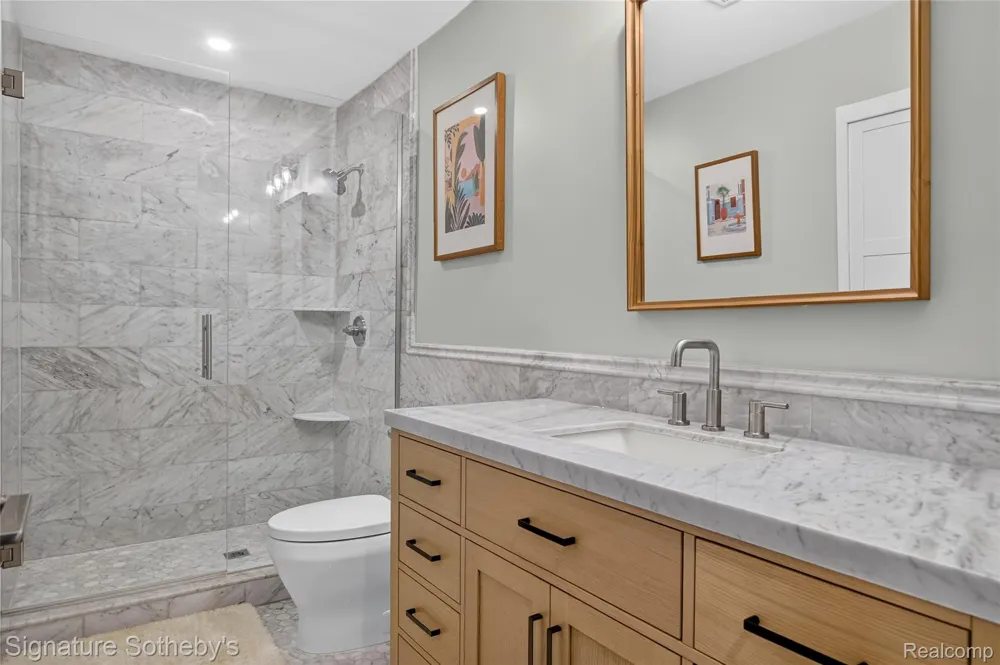 372 W Brown Street Birmingham City, MI 48009
