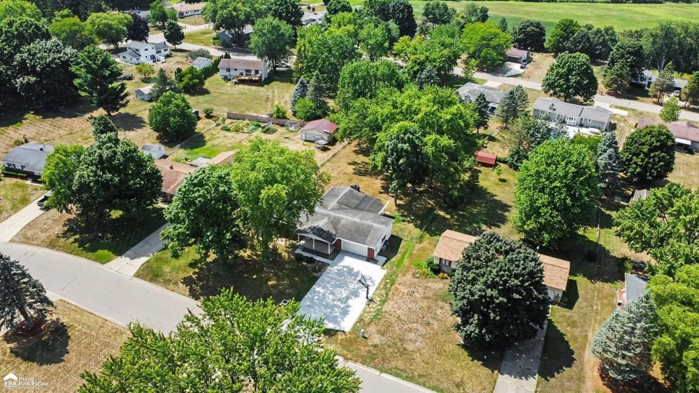 8545 Gallant Fox Trail Flushing Charter Township, MI 48433