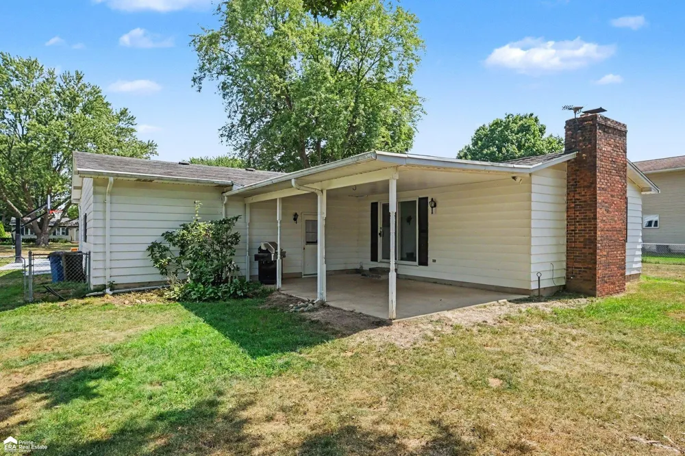 8545 Gallant Fox Trail Flushing Charter Township, MI 48433