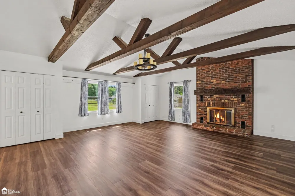 8545 Gallant Fox Trail Flushing Charter Township, MI 48433