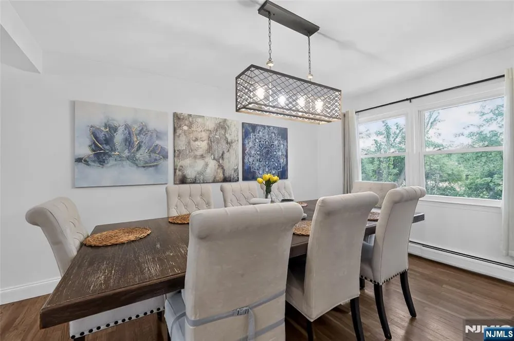 20 Arnold Drive Par-Troy Hills, NJ 07054