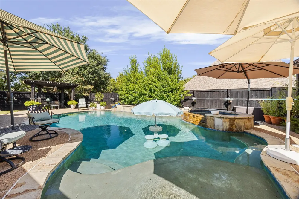1601 Bay Crest Trail Heath, TX 75032