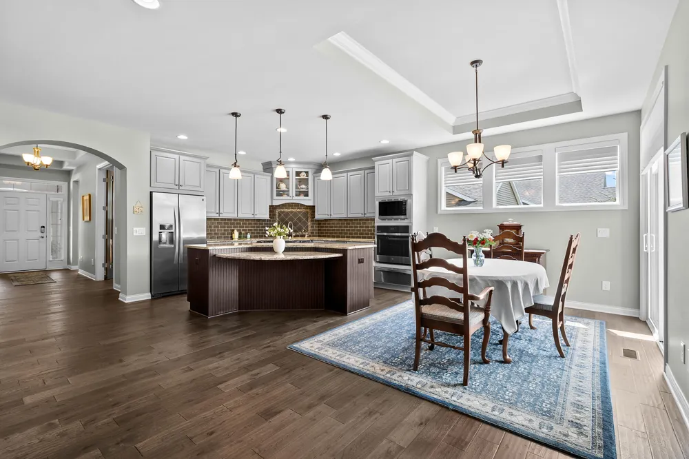 8874 Oak Meadow Cove Portage, MI 49024