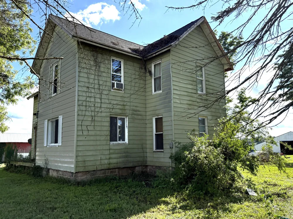 11720 S M 66 Highway Bellevue, MI 49021