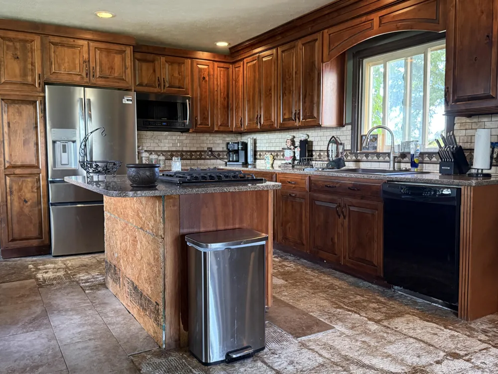 11720 S M 66 Highway Bellevue, MI 49021