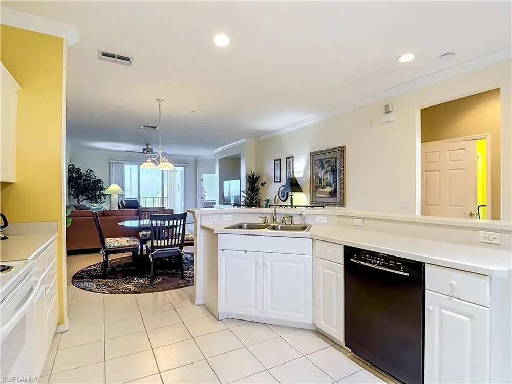 20061 Sanibel View Circle #203 Fort Myers, FL 33908