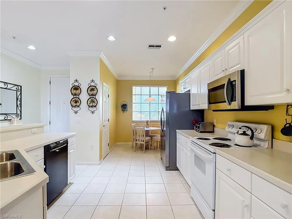 20061 Sanibel View Circle #203 Fort Myers, FL 33908