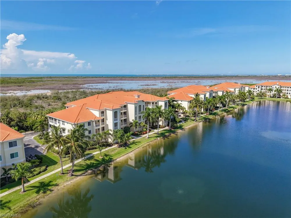 20061 Sanibel View Circle #203 Fort Myers, FL 33908
