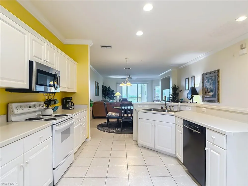 20061 Sanibel View Circle #203 Fort Myers, FL 33908