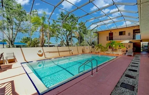5255 Coronado Parkway #2
