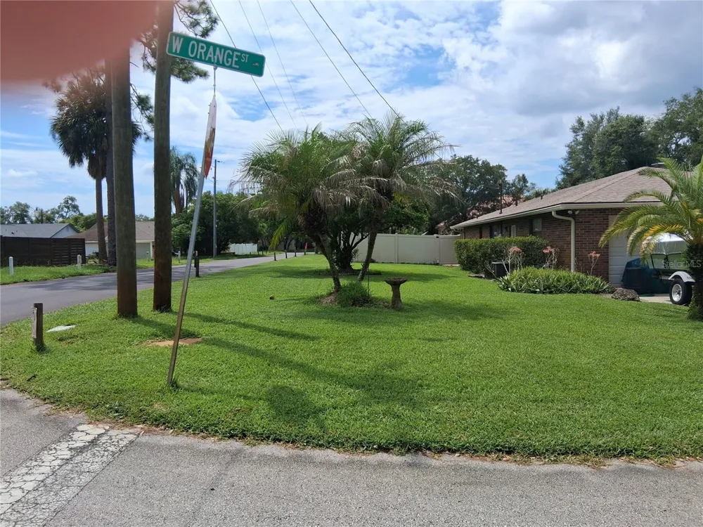 400 W ORANGE STREET Altamonte Springs, FL 32714