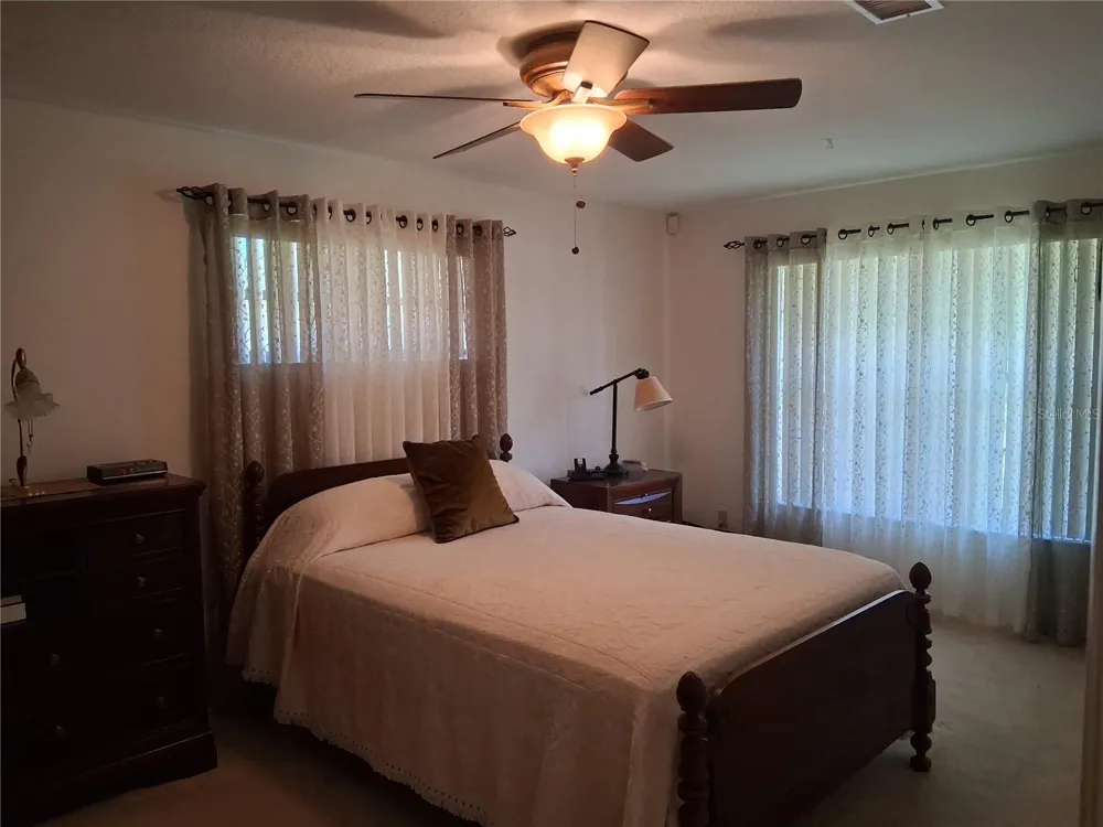 400 W ORANGE STREET Altamonte Springs, FL 32714