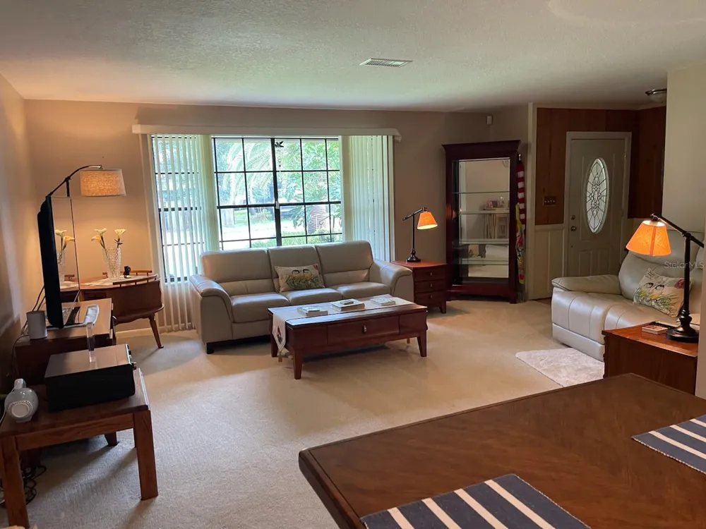400 W ORANGE STREET Altamonte Springs, FL 32714