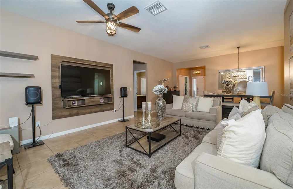 12226 FAIRLAWN DRIVE Riverview, FL 33579