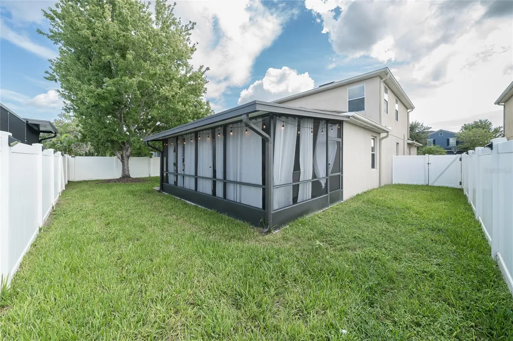 12226 FAIRLAWN DRIVE Riverview, FL 33579