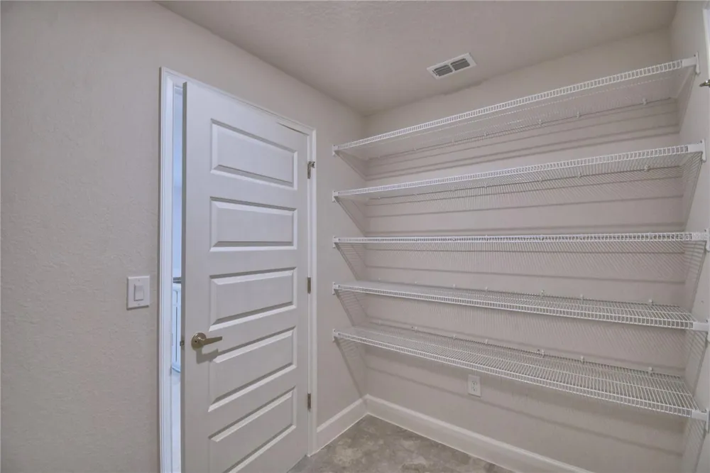 4620 CALAMINT LANE Auburndale, FL 33823