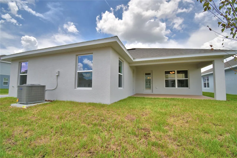 4620 CALAMINT LANE Auburndale, FL 33823