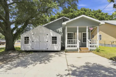 615 Mckinley Avenue