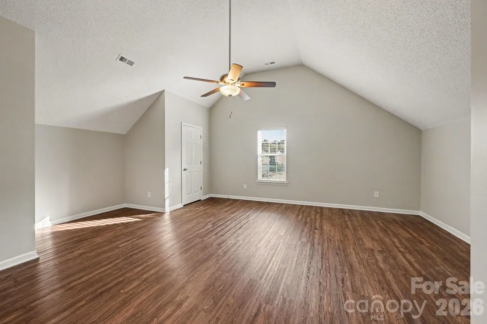 11008 Padderborn Court Charlotte, NC 28215
