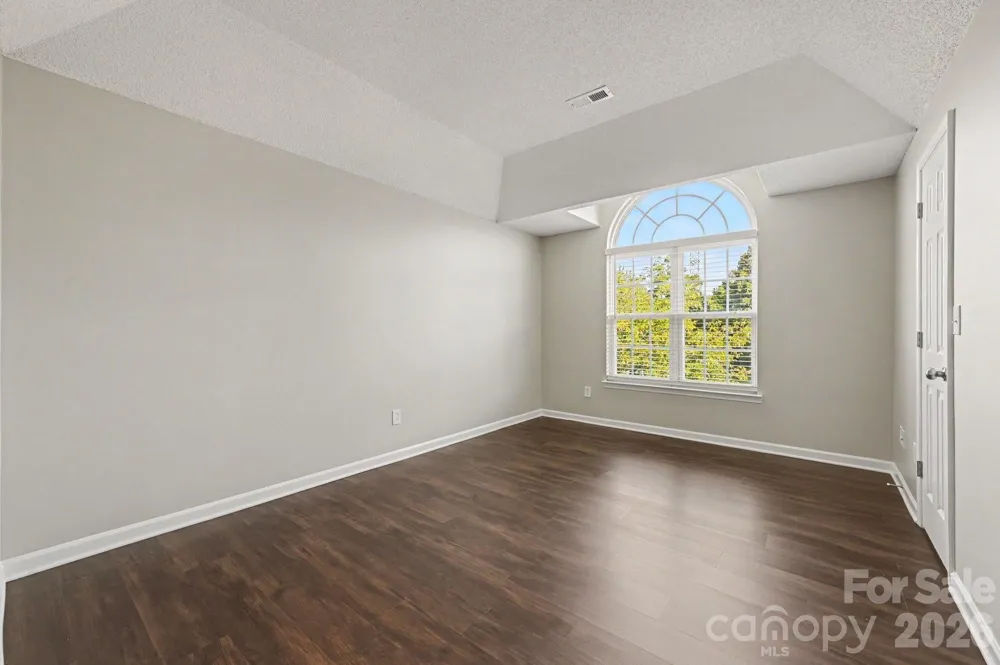 11008 Padderborn Court Charlotte, NC 28215
