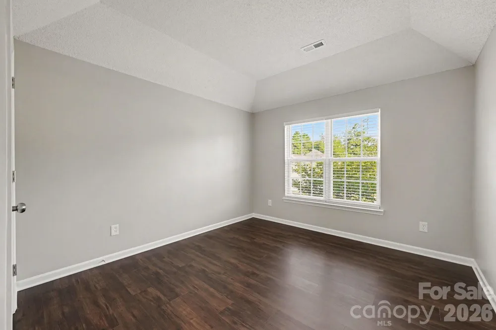 11008 Padderborn Court Charlotte, NC 28215