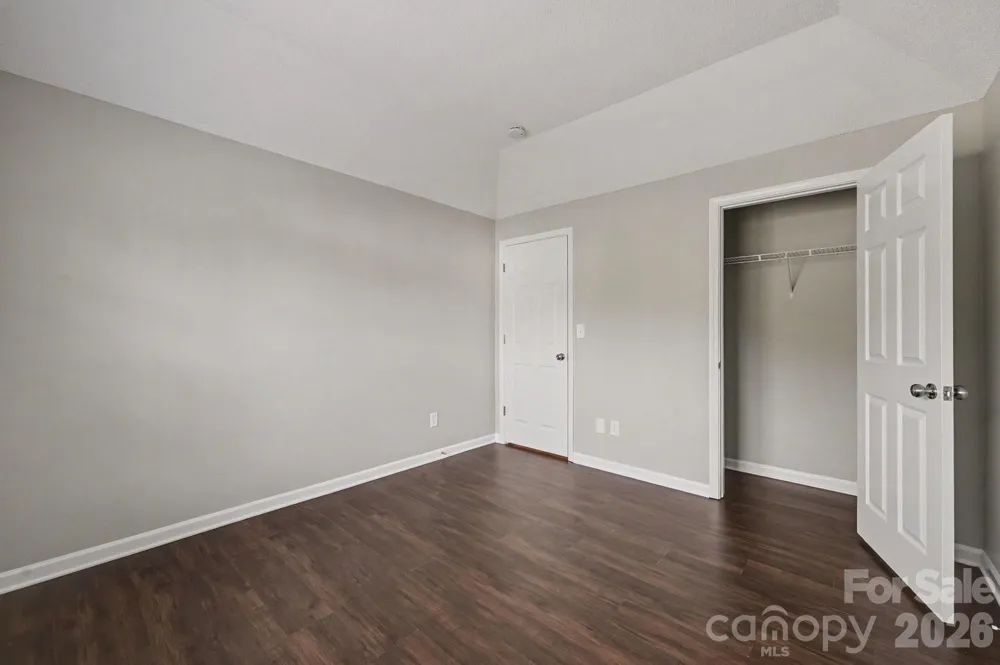 11008 Padderborn Court Charlotte, NC 28215