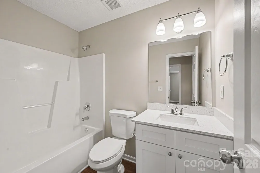11008 Padderborn Court Charlotte, NC 28215