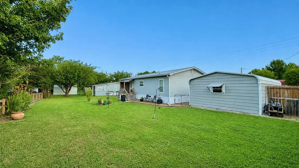852 Cheyenne Quitman, TX 75783