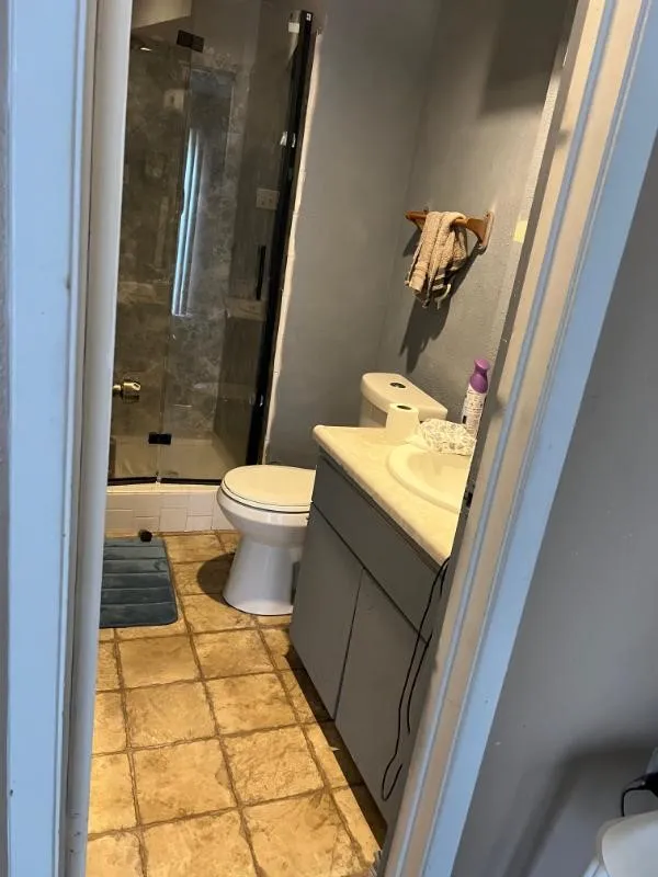 99 W Mountain Creek Drive #14 Grand Prairie, TX 75052