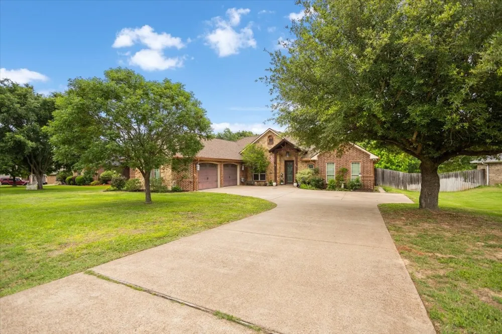 249 Heritage Court Lindale, TX 75771