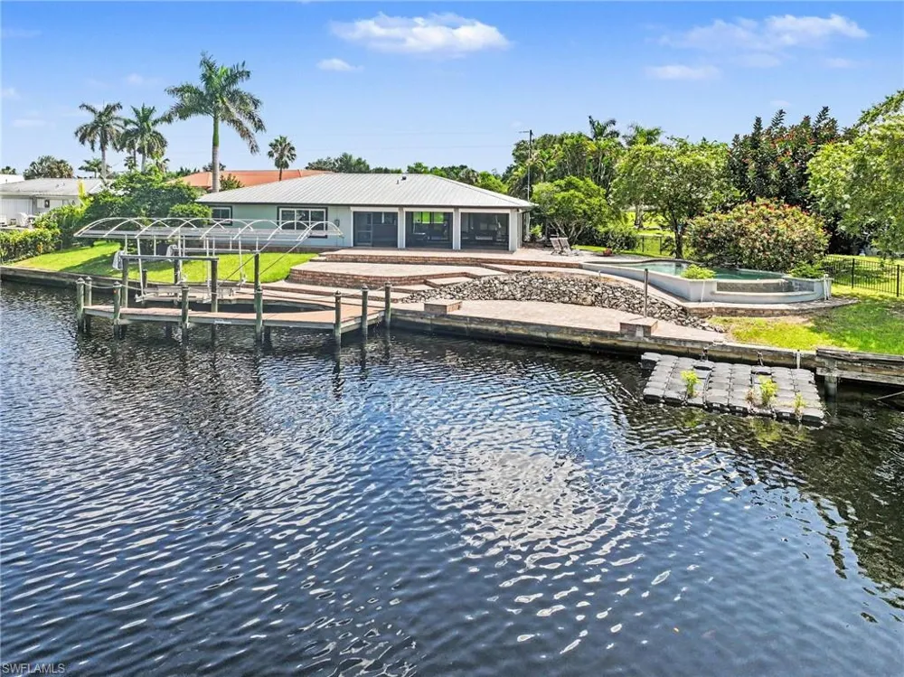 18071 Traverse Drive Alva, FL 33920