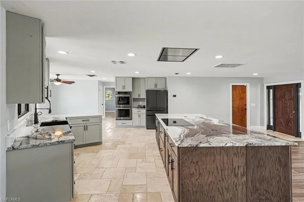 18071 Traverse Drive Alva, FL 33920