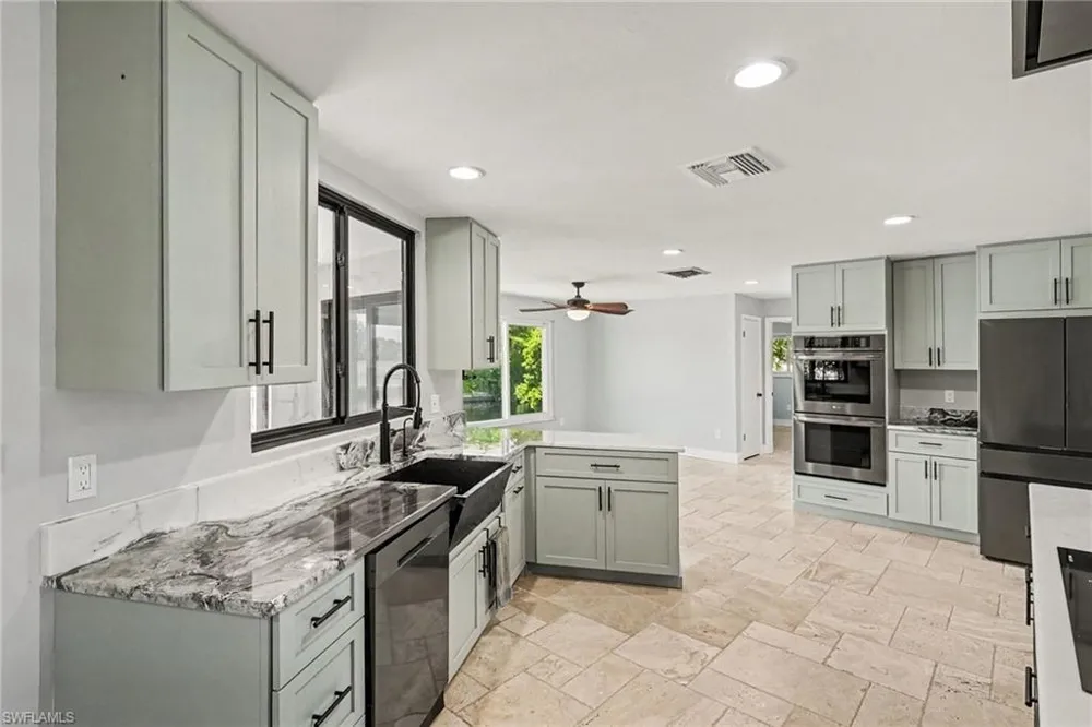 18071 Traverse Drive Alva, FL 33920