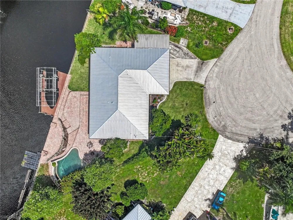 18071 Traverse Drive Alva, FL 33920