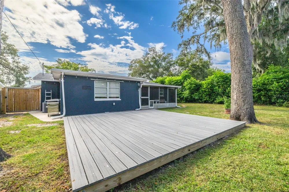 5030 OVERLOOK DRIVE New Port Richey, FL 34652