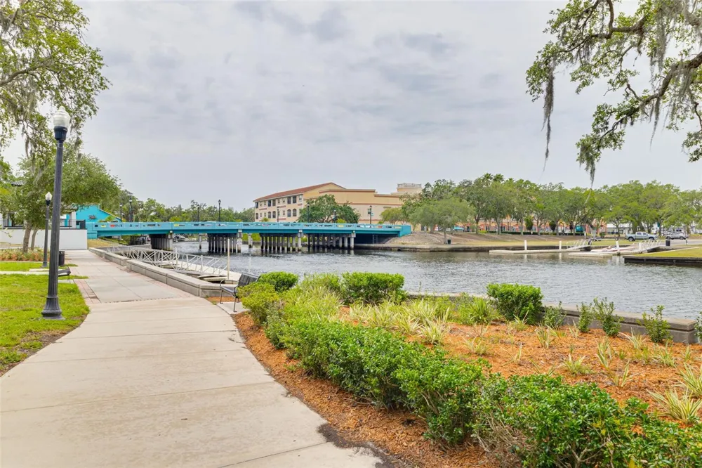 5030 OVERLOOK DRIVE New Port Richey, FL 34652