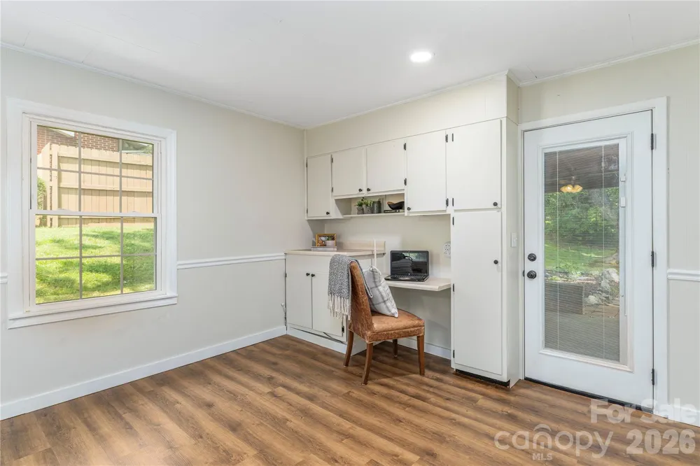 102 Azalea Drive Waynesville, NC 28786
