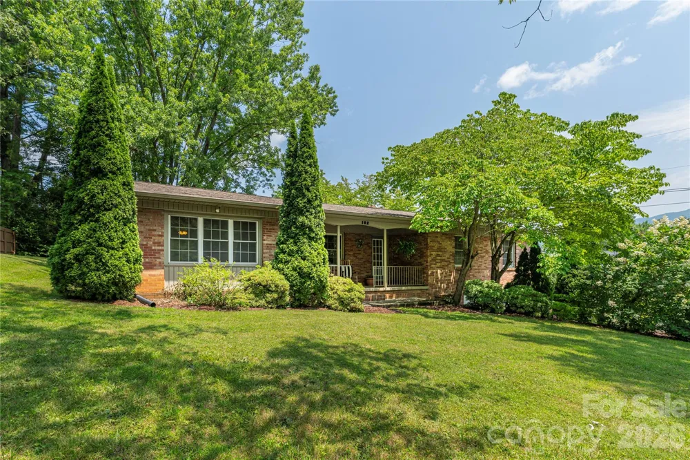 102 Azalea Drive Waynesville, NC 28786