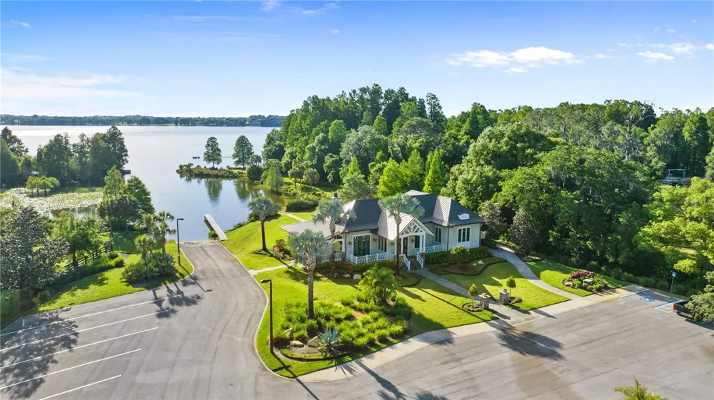 10734 OSPREY LANDING WAY Thonotosassa, FL 33592