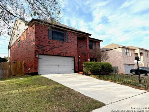 7501 Avery