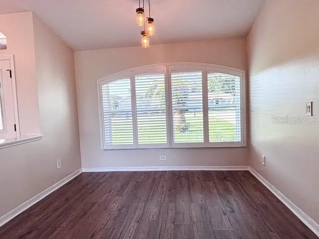 309 GENTLE BREEZE DRIVE Minneola, FL 34715