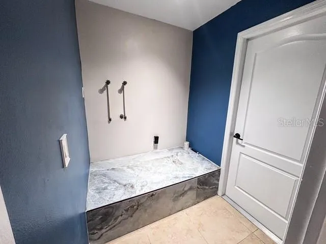 309 GENTLE BREEZE DRIVE Minneola, FL 34715