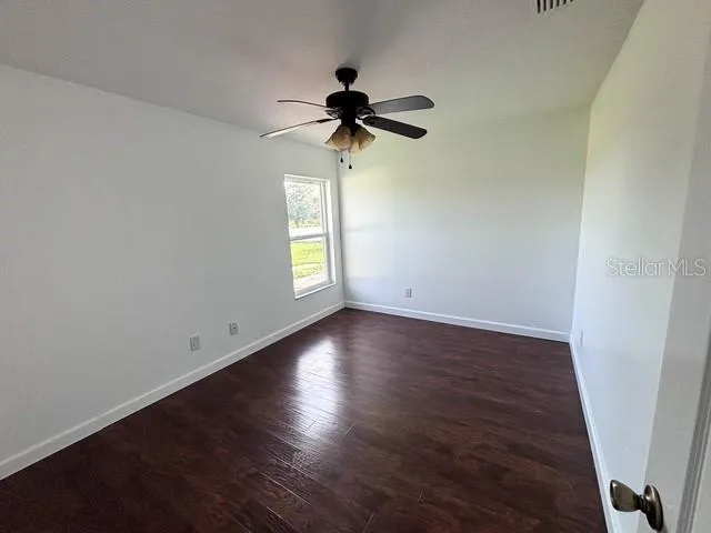 309 GENTLE BREEZE DRIVE Minneola, FL 34715