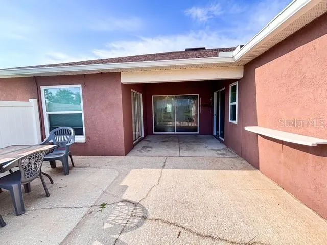 309 GENTLE BREEZE DRIVE Minneola, FL 34715
