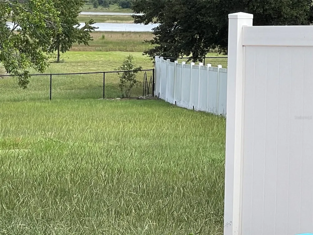 309 GENTLE BREEZE DRIVE Minneola, FL 34715