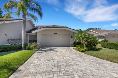4044 PENSHURST PARK