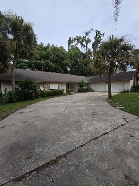 3889 LAKE ORLANDO PARKWAY