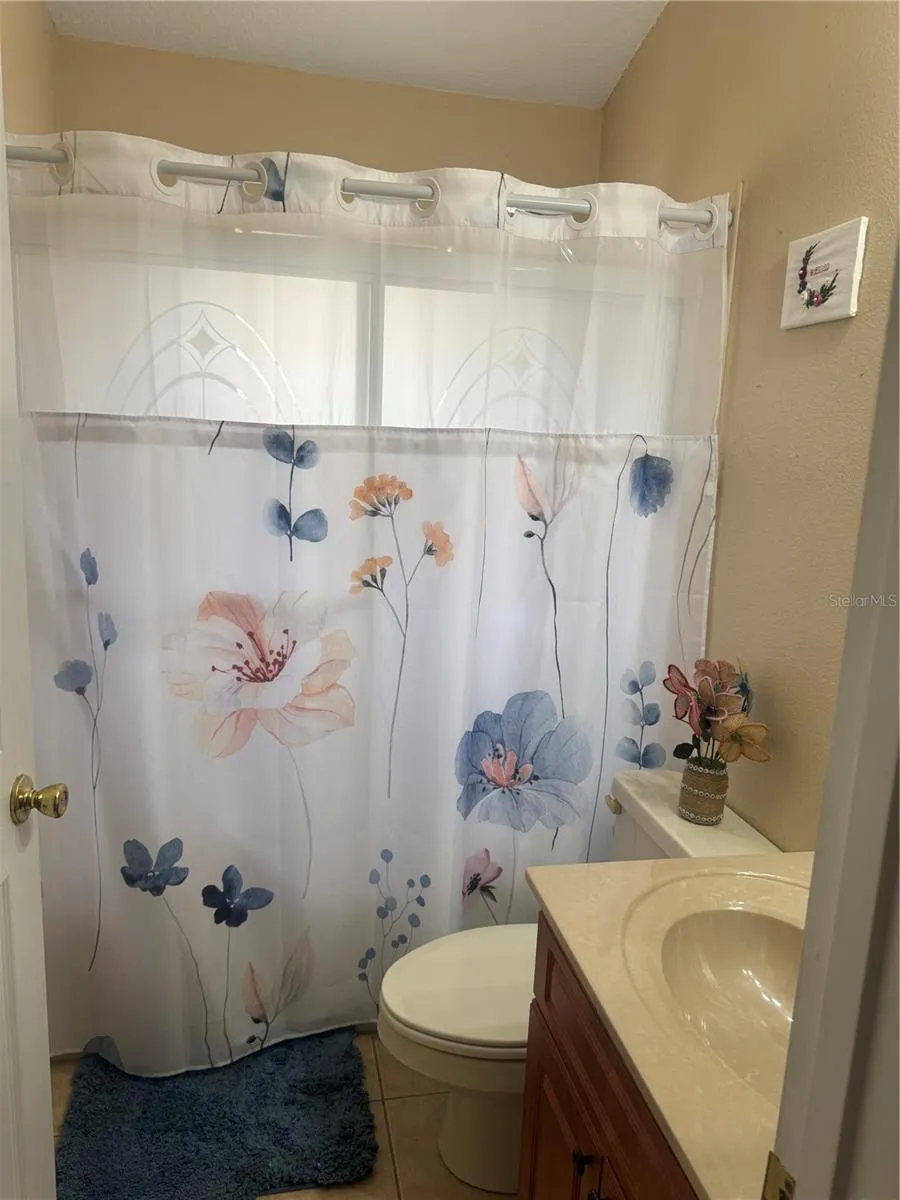 618 MADRID DRIVE Kissimmee, FL 34758