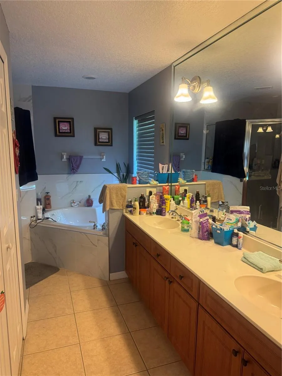 618 MADRID DRIVE Kissimmee, FL 34758