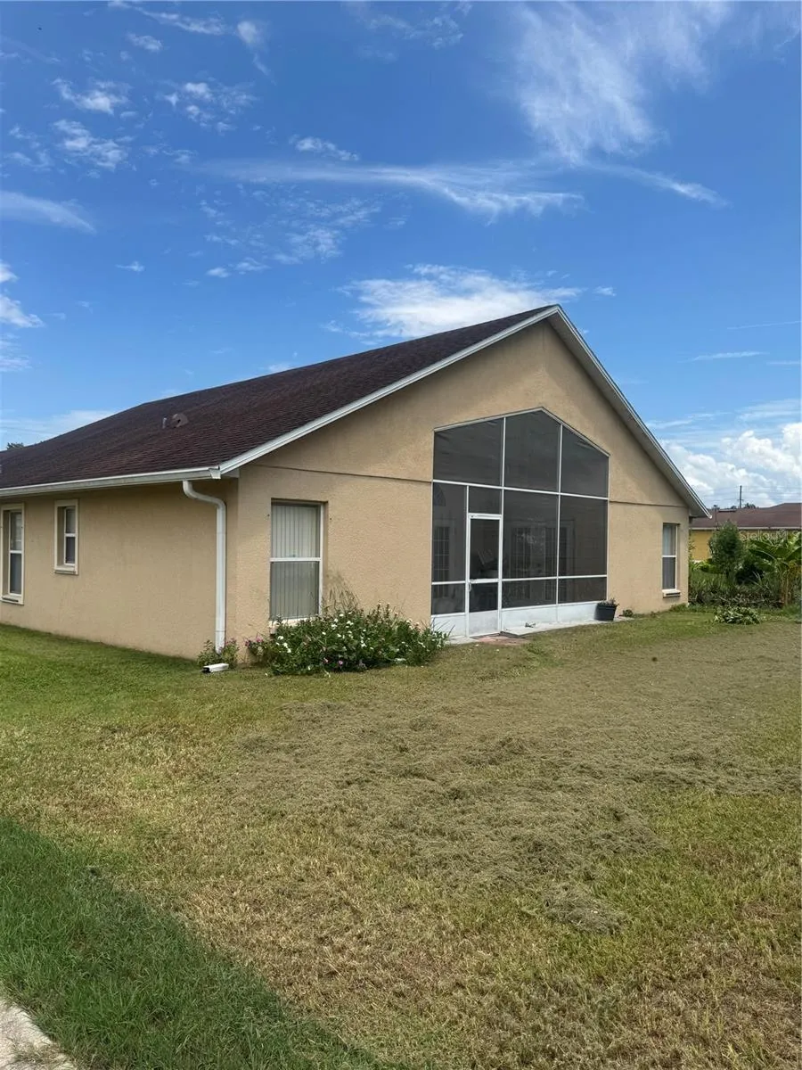 618 MADRID DRIVE Kissimmee, FL 34758